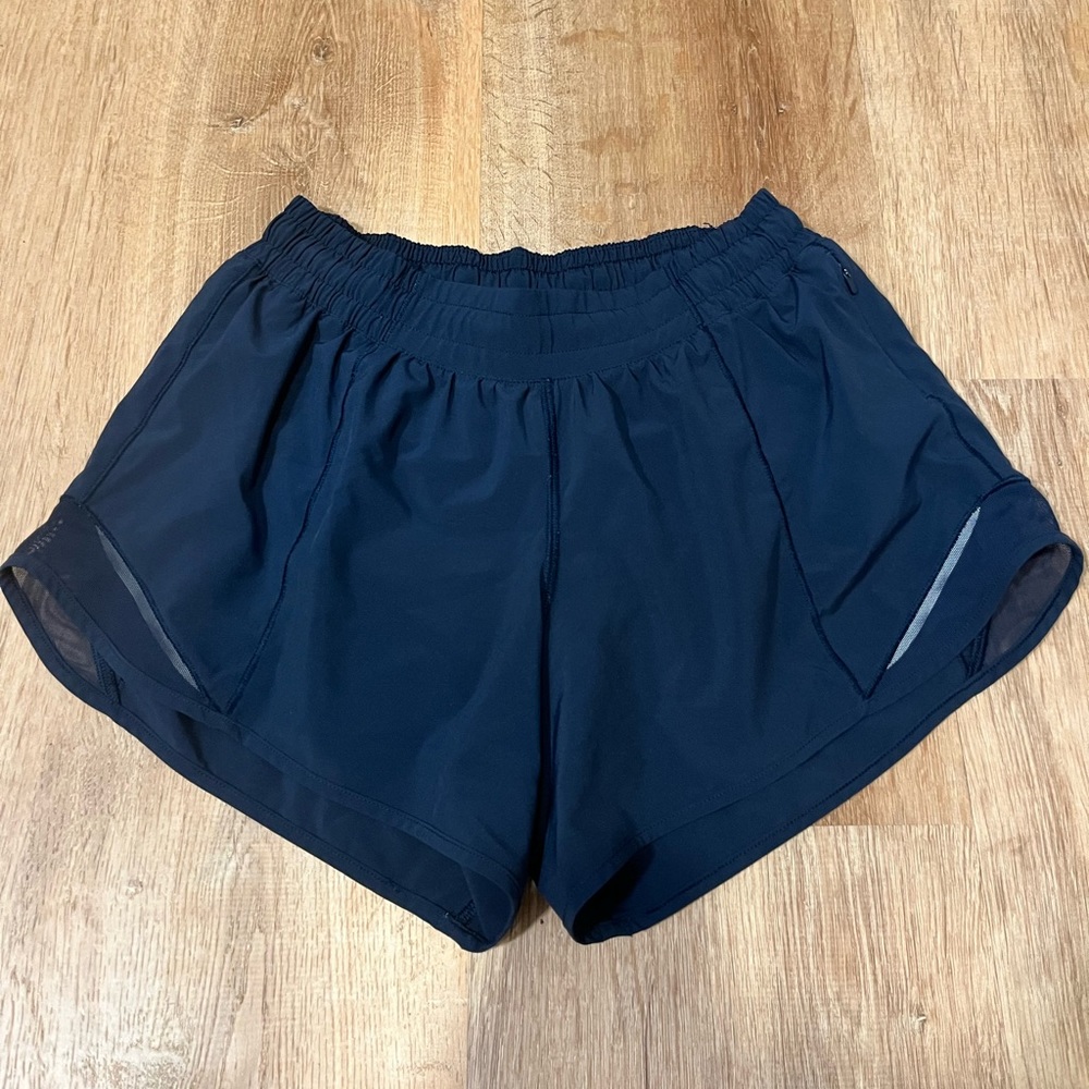 Lululemon Hotty hot shorts